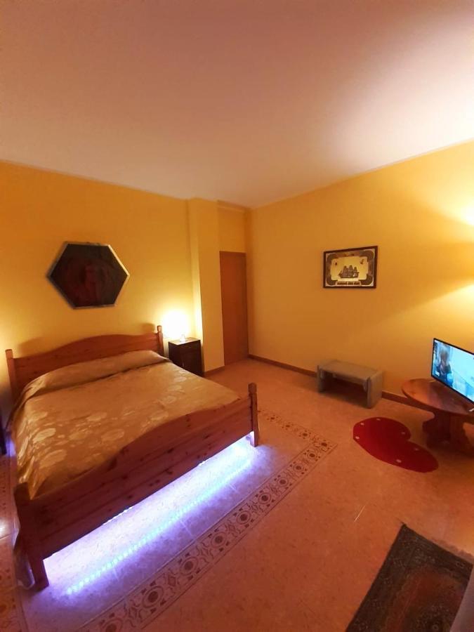 Manuel Suites Pianella  外观 照片